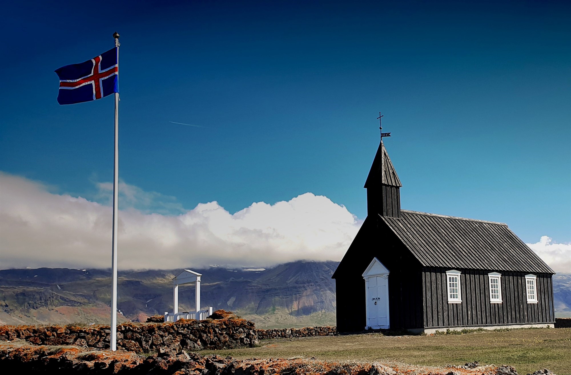 How Iceland has Flattened the Coronavirus Curve