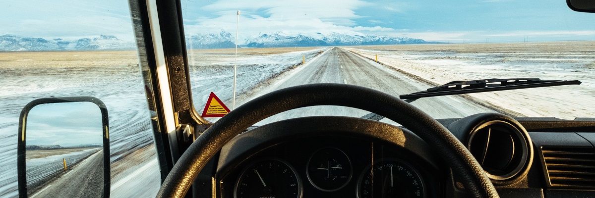 The Best Guide to Driving in Iceland